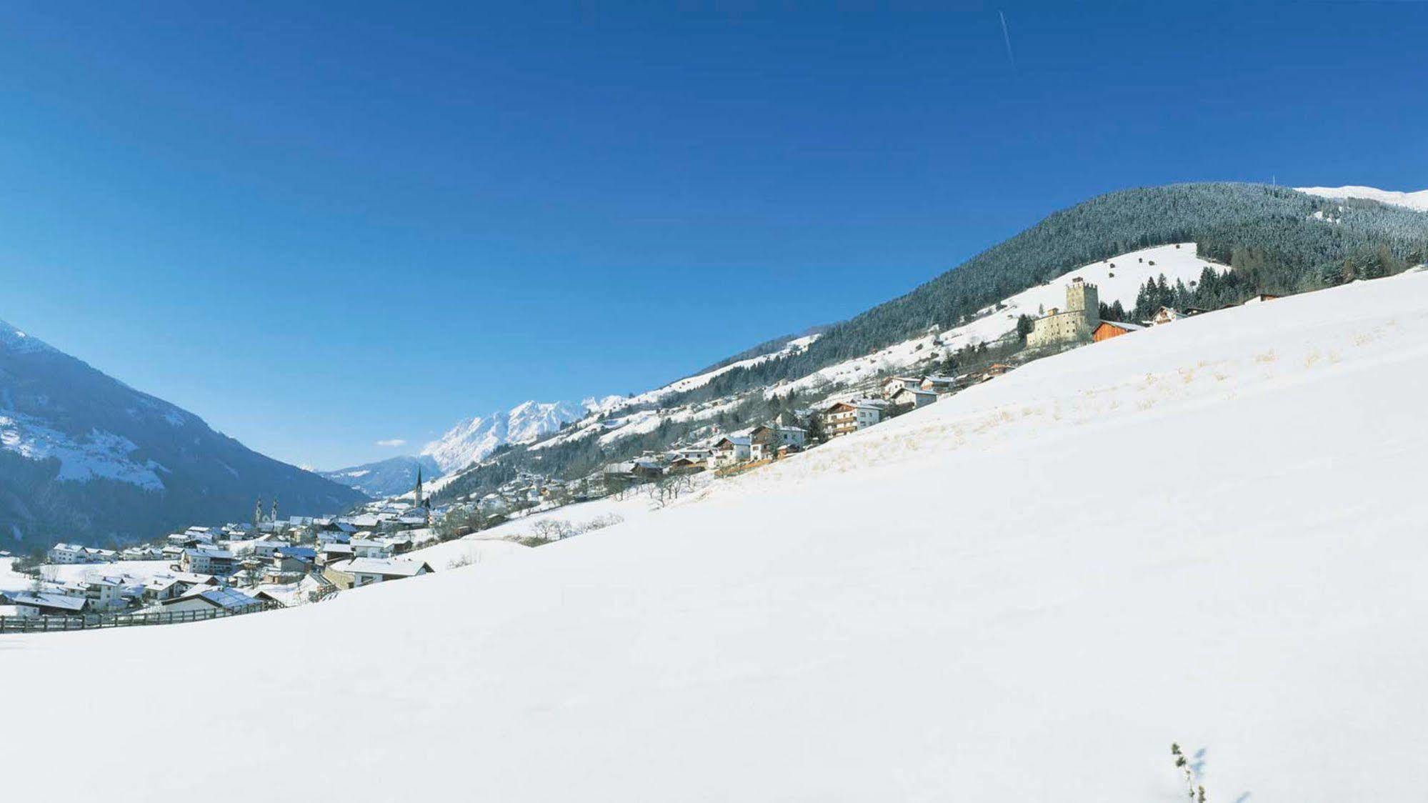 Hotel Fliesserhof Exteriör bild